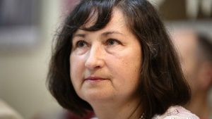 Депутаты Елена Анисим считает снос крестов в Куропатах преступлением