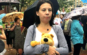 «Детям не место в тюрьме»: в Москве прошел «Марш матерей»