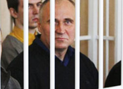 В тюрьме Статкевичу не передают газеты