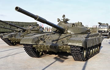 В Гродненской области заметили массовое передвижение танков Т-72Б