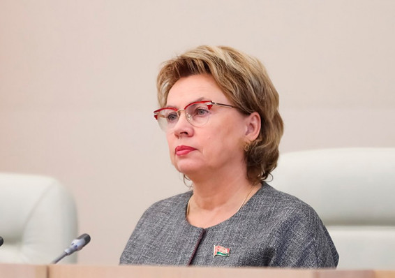 Щеткина уходит с поста вице-спикера Совета республики