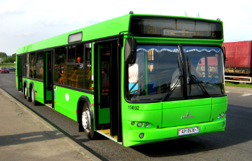 В Бобруйске дважды за четыре дня массово отменяли рейсы маршрутных автобусов