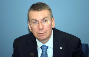 Глава МИД Латвии: У нас есть опасения, что российские войска могут остаться в Беларуси