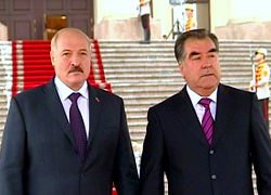 Лукашенко поздравил Рахмона