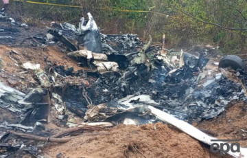 В Кении разбился самолет с туристами из разных стран