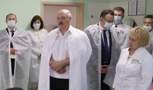Лукашенко – об обязательной вакцинации, собственной вакцине и Украине