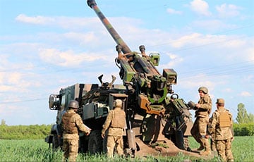 Украинская артиллерия «накрыла» идущую по дороге группу оккупантов