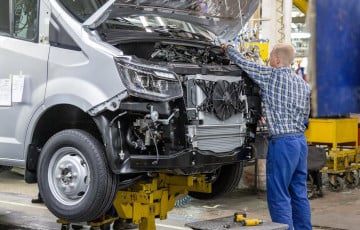 На ГАЗе вслед за «Автовазом» начались массовые увольнения