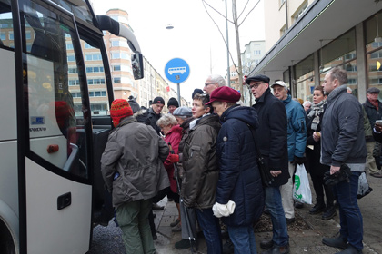 Беженцы в шведском городе получат бесплатные проездные