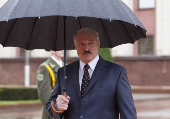Лукашенко потребовал от судэкспертов честности и объективности