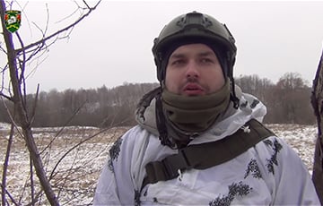 Видеофакт: Под Бахмутом украинский десантник вытащил раненого из-под носа московитов