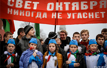 «Испанский стыд перед людьми из других стран»