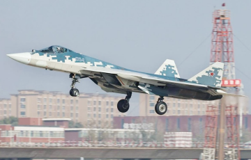 Китайцы высмеяли московитский самолет-невидимку Су-57