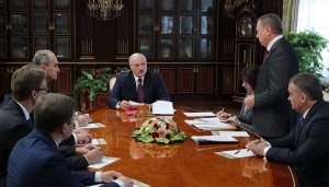 Лукашенко назначил 5 новых послов