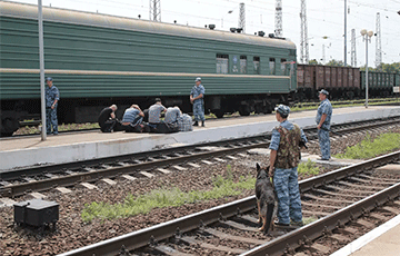 ВСУ: Московиты свозят на Донбасс осужденных женщин