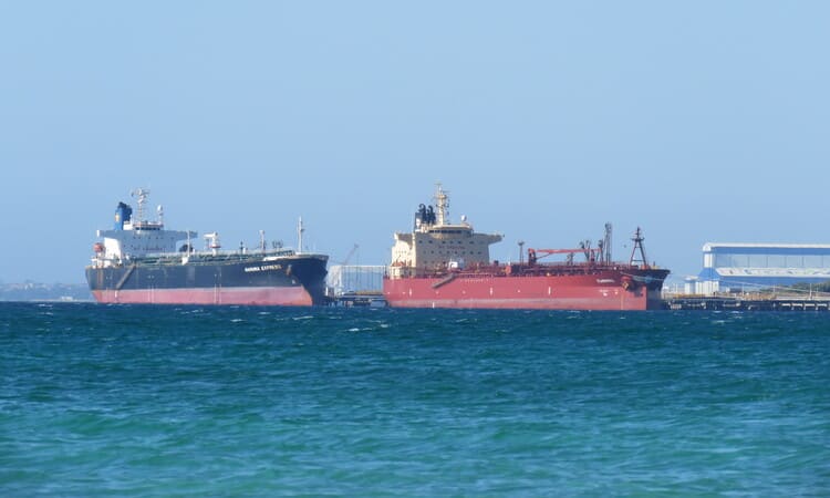 СВР РФ: Великобритания готовит два теракта в море, исполнителями которых станут украинцы