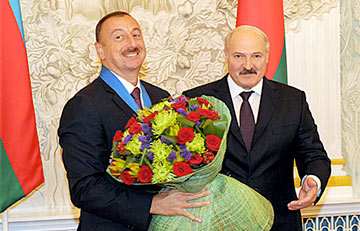 Алиев поблагодарил Лукашенко за экстрадицию Лапшина в Азербайджан