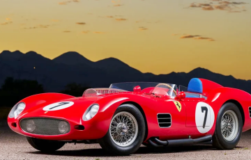 Поддельный Ferrari продали на аукционе по цене двух настоящих суперкаров