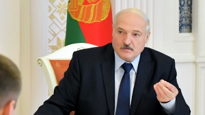 Лукашенко раскритиковал позицию Литвы и Польши в отношении Беларуси