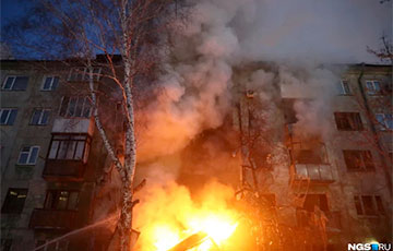 В московитском Новосибирске взорвался жилой многоэтажный дом