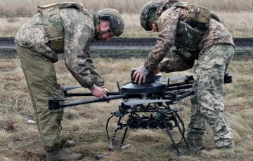 Дрон «Хартии» вернул московитам снаряд от «Града» и уничтожил укрепления