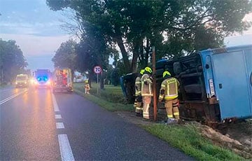 В Польше опрокинулся беларусский автобус с 47 пассажирами