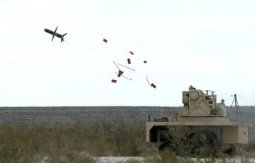Американский стартап интегрирует новейшие ракеты Zeus с украинскими дронами