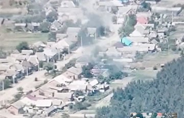 Московитские добровольцы уничтожили скопление техники врага в поселке Новая Таволжанка