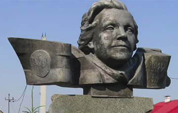 Ларыса Геніюш: змаганне пры жыцці і пасля яго