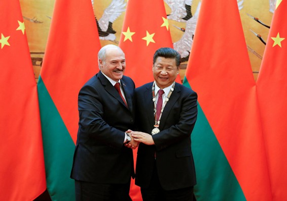 Лукашенко отправляется в Китай