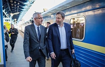 Министр финансов Германии внезапно прибыл в Киев