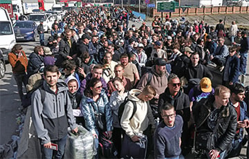 Больше миллиона человек уехали из Московии после начала войны