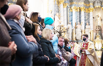 Как власти Беларуси решили заработать на католиках