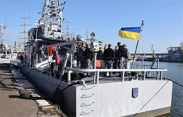 ВМС ВС Украины поразили вражеский буксир из ЗРК «ТОР» на борту
