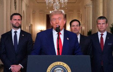Axios: Трамп рассматривает план ликвидации главы Ирана Хаменеи и его сына