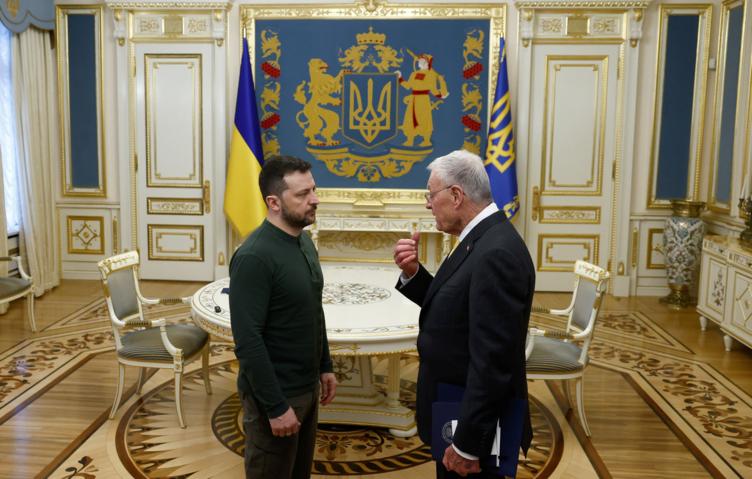 Келлог прибыл в Киев и обсудил с Зеленским «путь к миру»