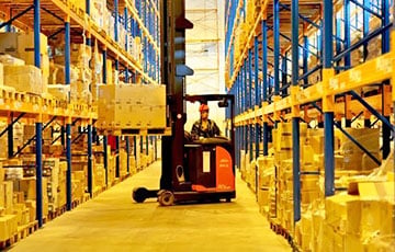 Литва переносит запасы продовольствия и топлива от границы с Беларусью