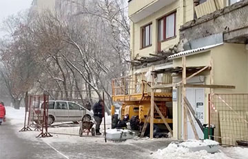 В Минске обрушился балкон жилого дома