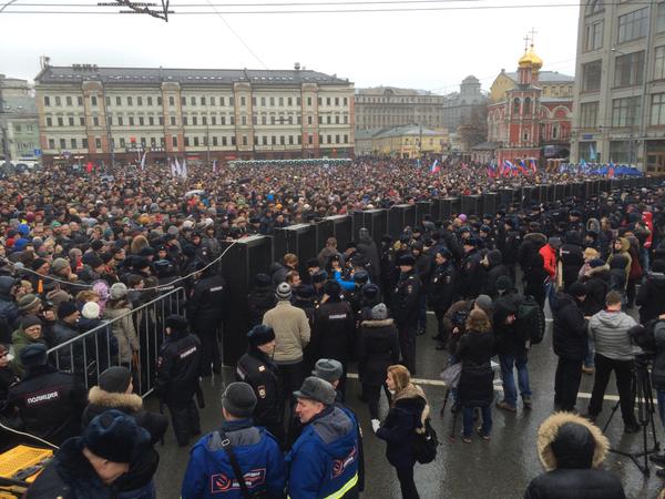 Марш памяти Бориса Немцова в центре Москвы (Видео, онлайн)