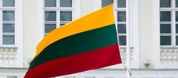 Главком ВС Литвы: горячая линия с Беларусью работает