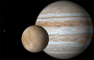 Ученые обнаружили необычную активность на спутнике Юпитера