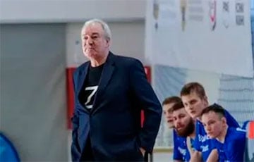 На баскетбольный матч в Минске тренер из Московии приехал в Z-майке