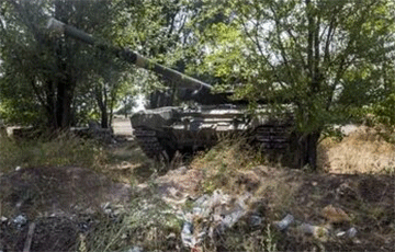 В России на свалке нашли боевой танк