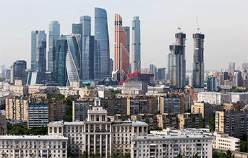 Иностранные инвесторы распродают московитскую недвижимость рекордными темпами