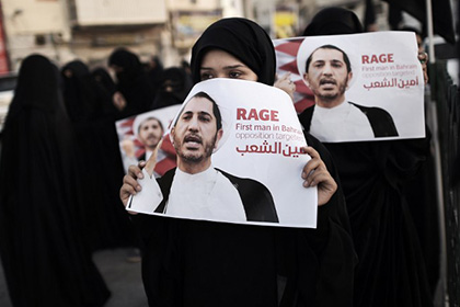 Лидера оппозиции Бахрейна оставили под стражей за призыв к перевороту