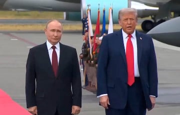 На Аляске началась встреча Трампа и Путина