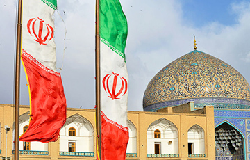 Иран намерен продолжать ракетные испытания 
