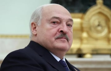 «Лукашенко пытается оправдываться»