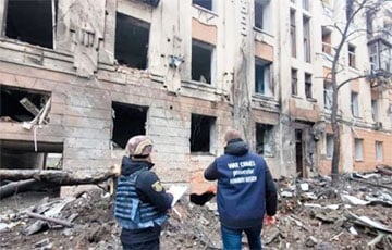В Харькове московитская ракета попала в многоэтажку и убила семь человек