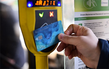 Водителей автобусов в Гомеле заставили оплачивать проезд в общественном транспорте